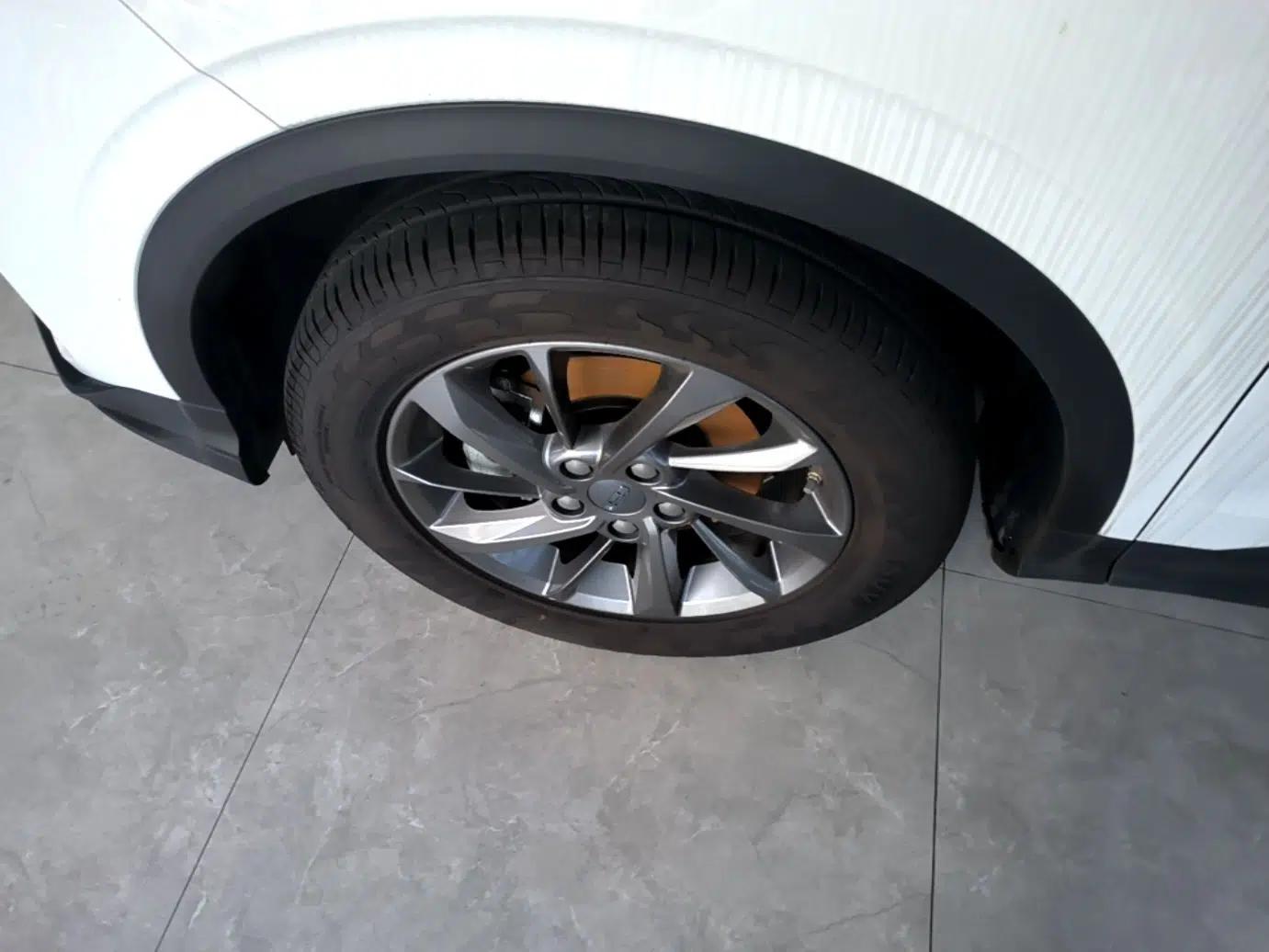 Geely Auto Coolray 2024 1.5T DCT Longteng Edition — миниатюра 10