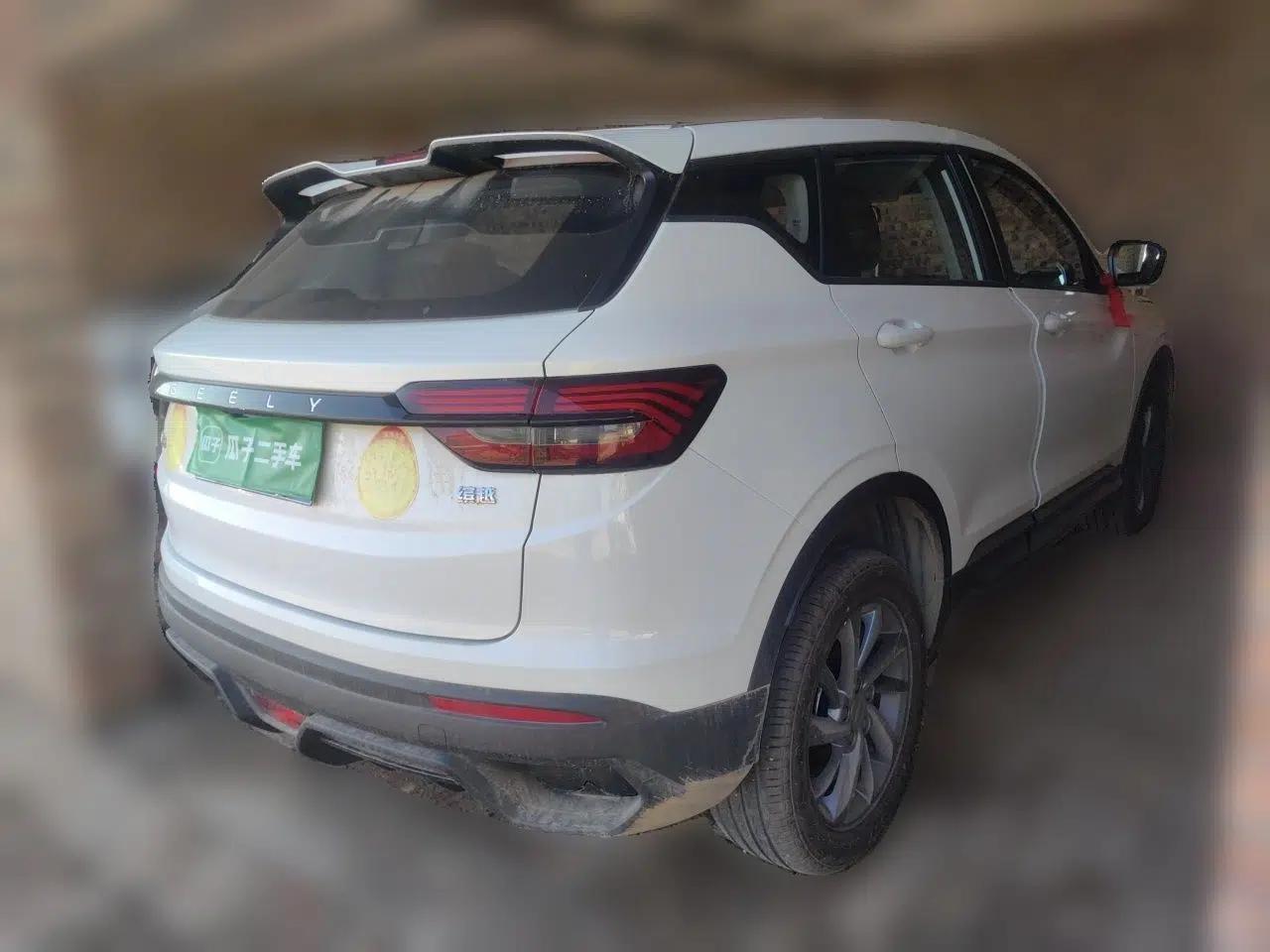Geely Auto Coolray 2025 1.5L CVT Super Edition — миниатюра 6