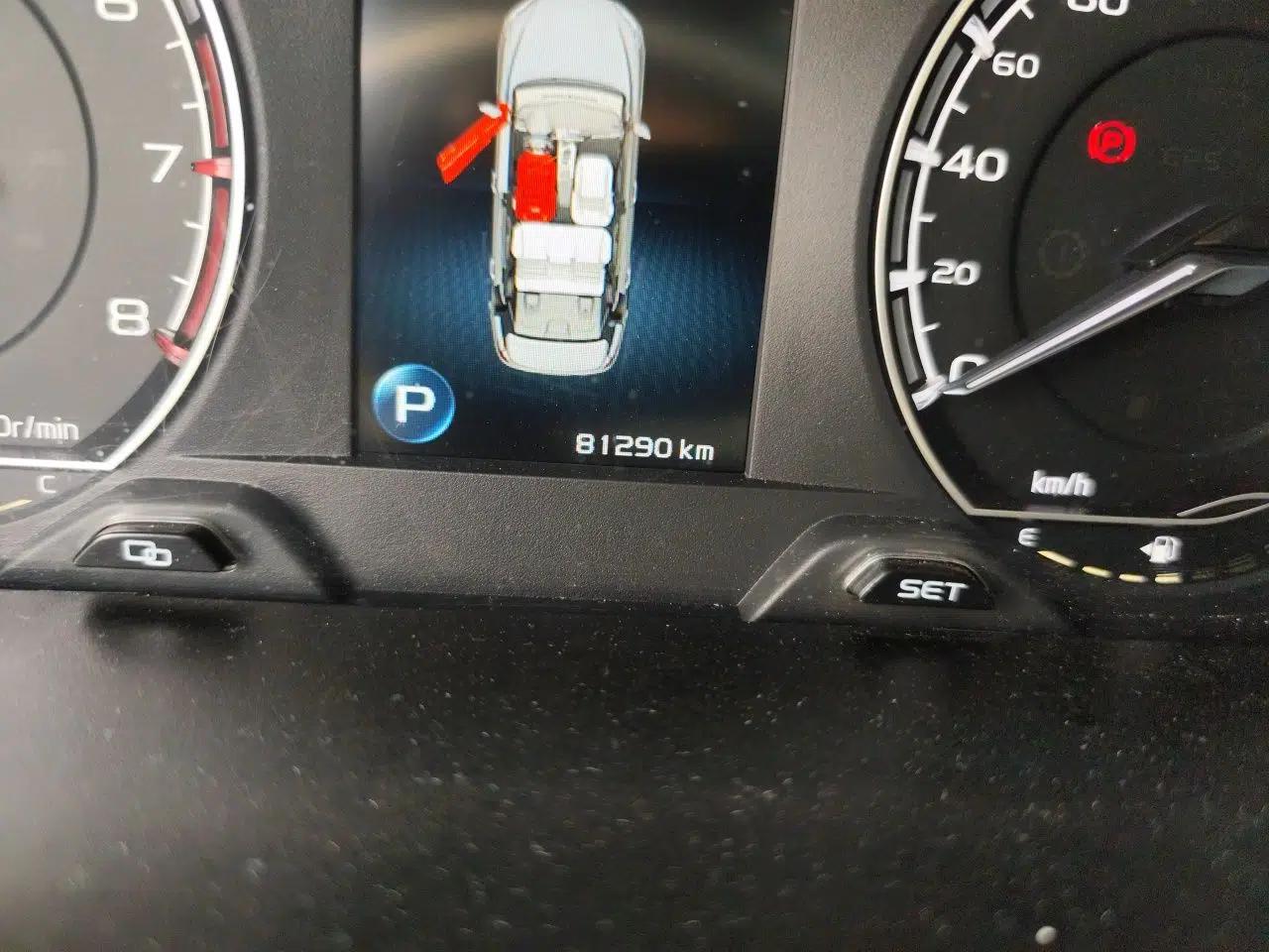 Geely Auto Binray 2021 1.4T CVT F-Sport Edition — миниатюра 12