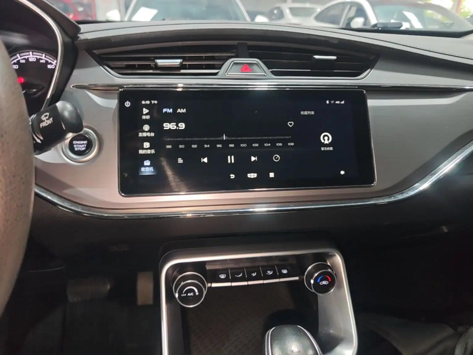 Geely Auto Binray 2019 200T DCT Binchi Edition — миниатюра 15