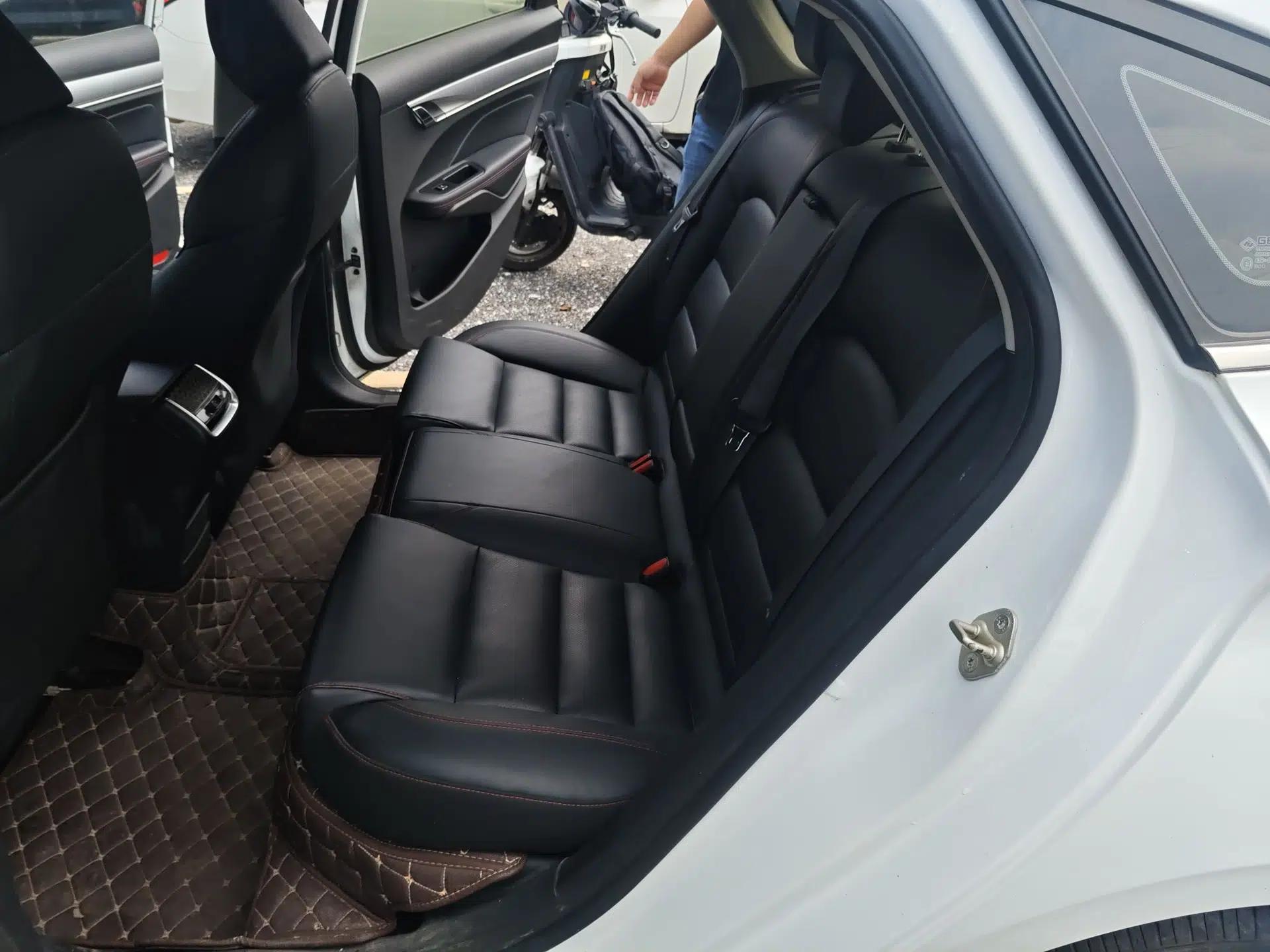 Geely Auto Binray 2020 200T DCT Luxury Version — миниатюра 20