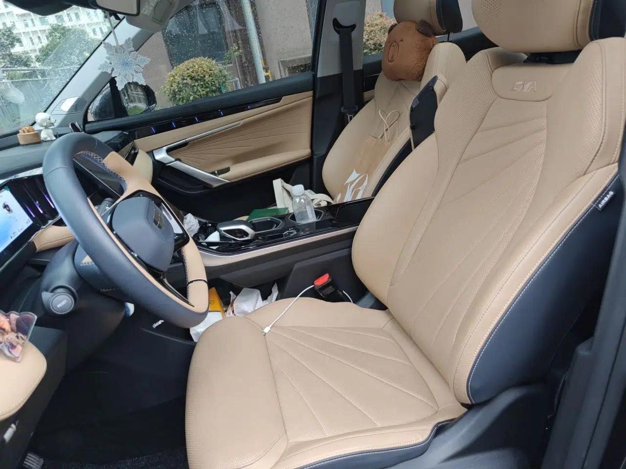 Geely Auto FX11 2023 1.5TD DCT Prestige Edition — миниатюра 15