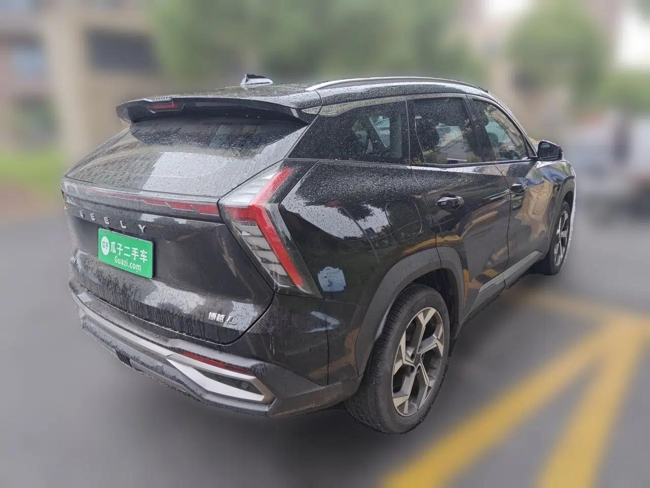 Geely Auto FX11 2023 1.5TD DCT Prestige Edition — миниатюра 6