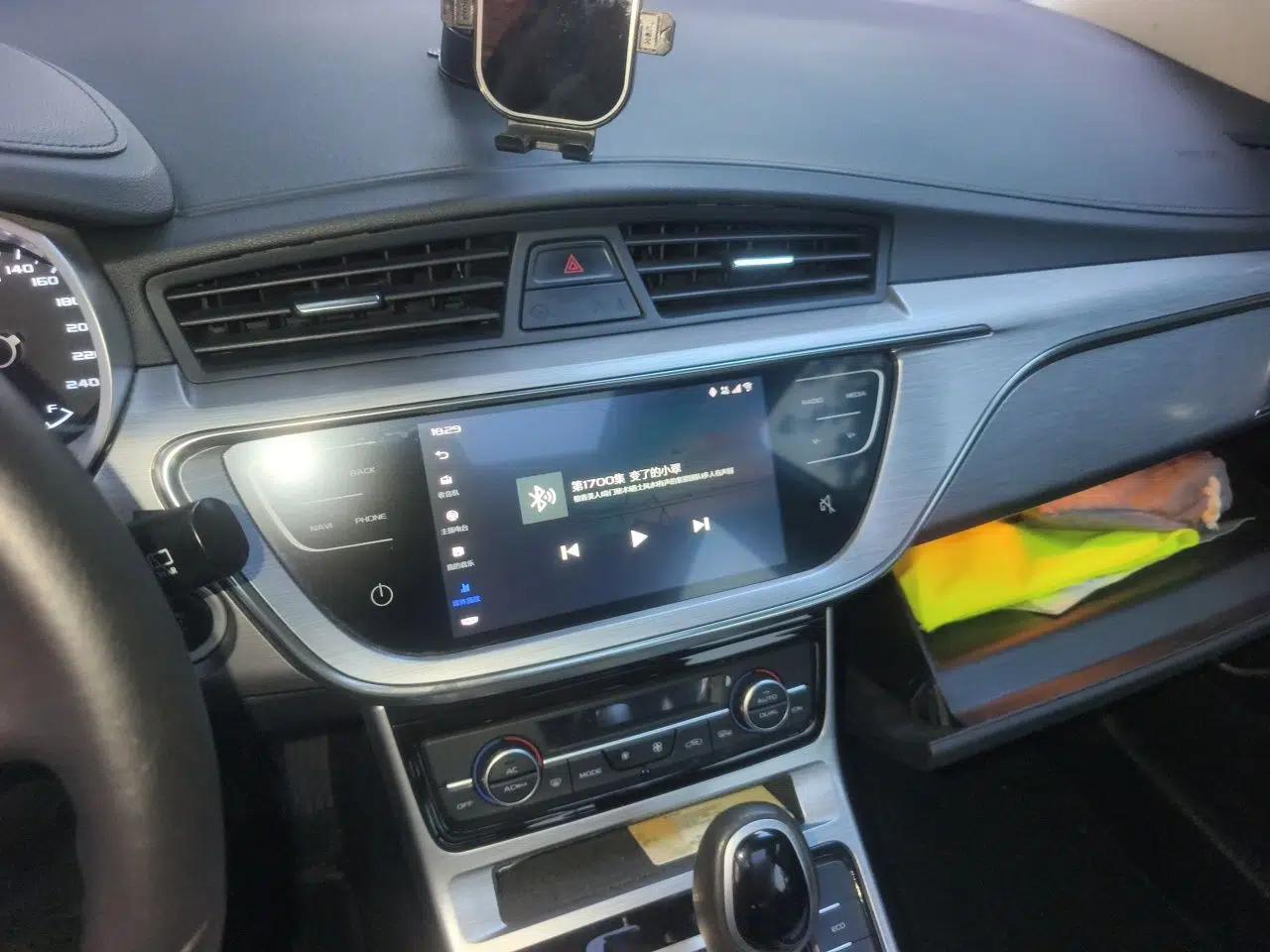 Geely Auto Emgrand GS 2019 1.4T CVT Edition — миниатюра 13