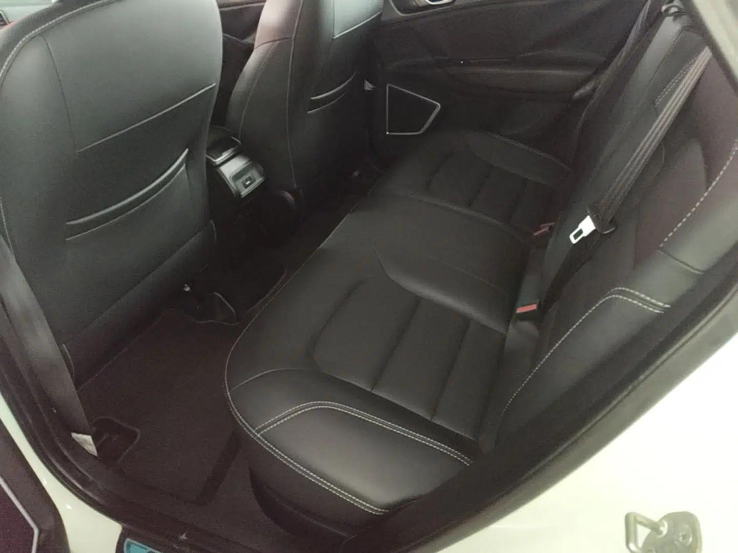 Geely Auto Emgrand GS 2016 Sport Edition 1.3T Automatic LingShang Model — миниатюра 20