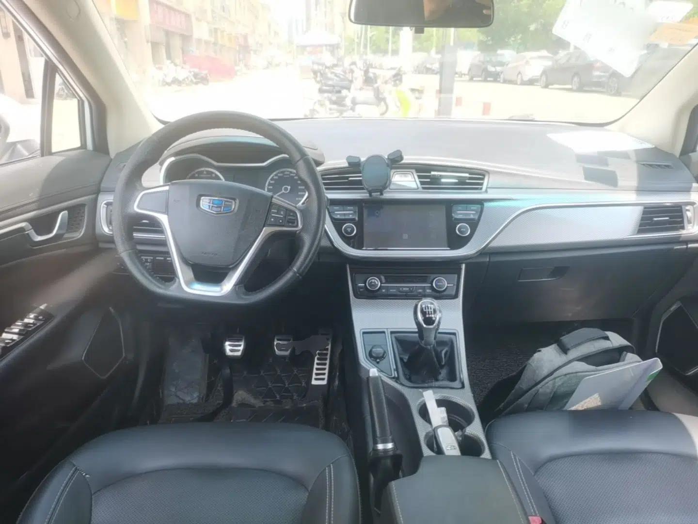 Geely Auto Emgrand GS 2016 Sport Edition 1.3T Manual LingShang Model — миниатюра 17