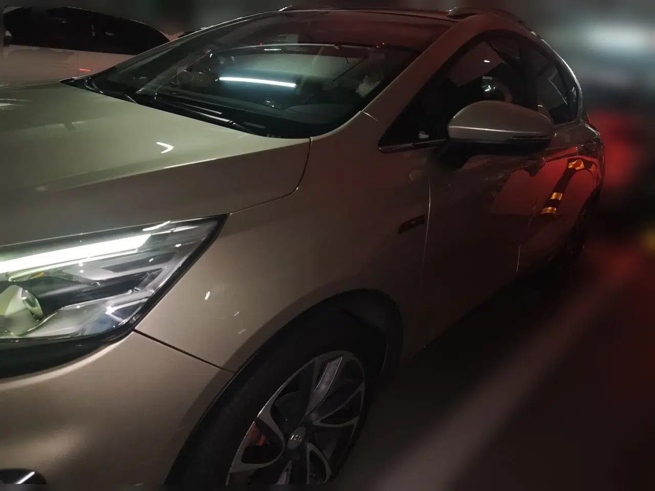 Geely Auto Emgrand GS 2017 Sport Edition 1.3T Automatic Smart Connectivity Model — миниатюра 1
