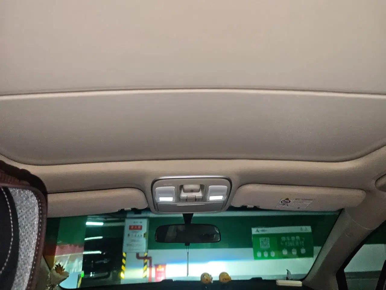 Geely Auto Emgrand GS 2017 Sport Edition 1.3T Automatic Smart Connectivity Model — миниатюра 18