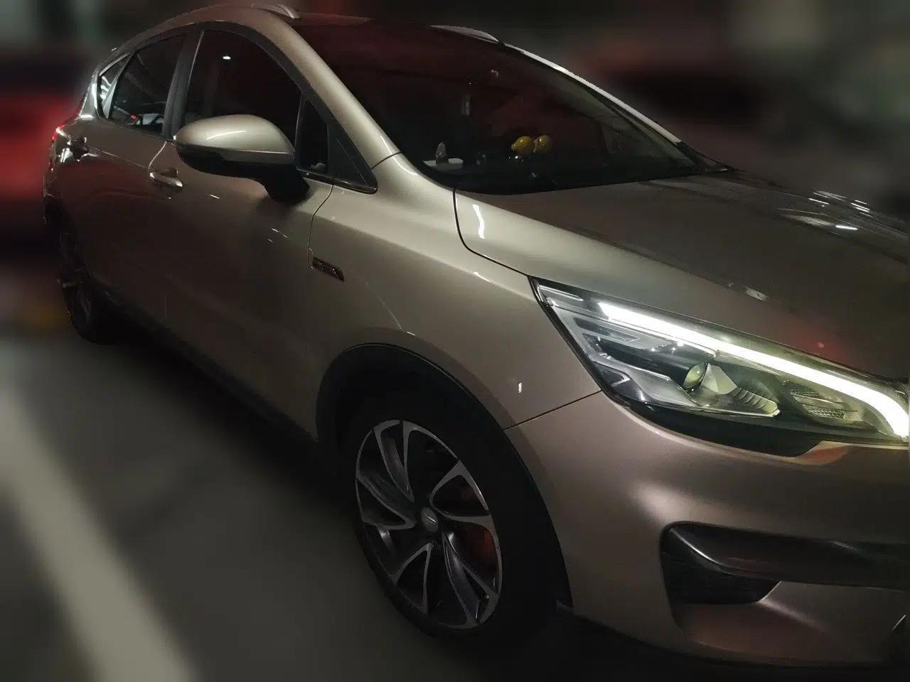 Geely Auto Emgrand GS 2017 Sport Edition 1.3T Automatic Smart Connectivity Model — миниатюра 3