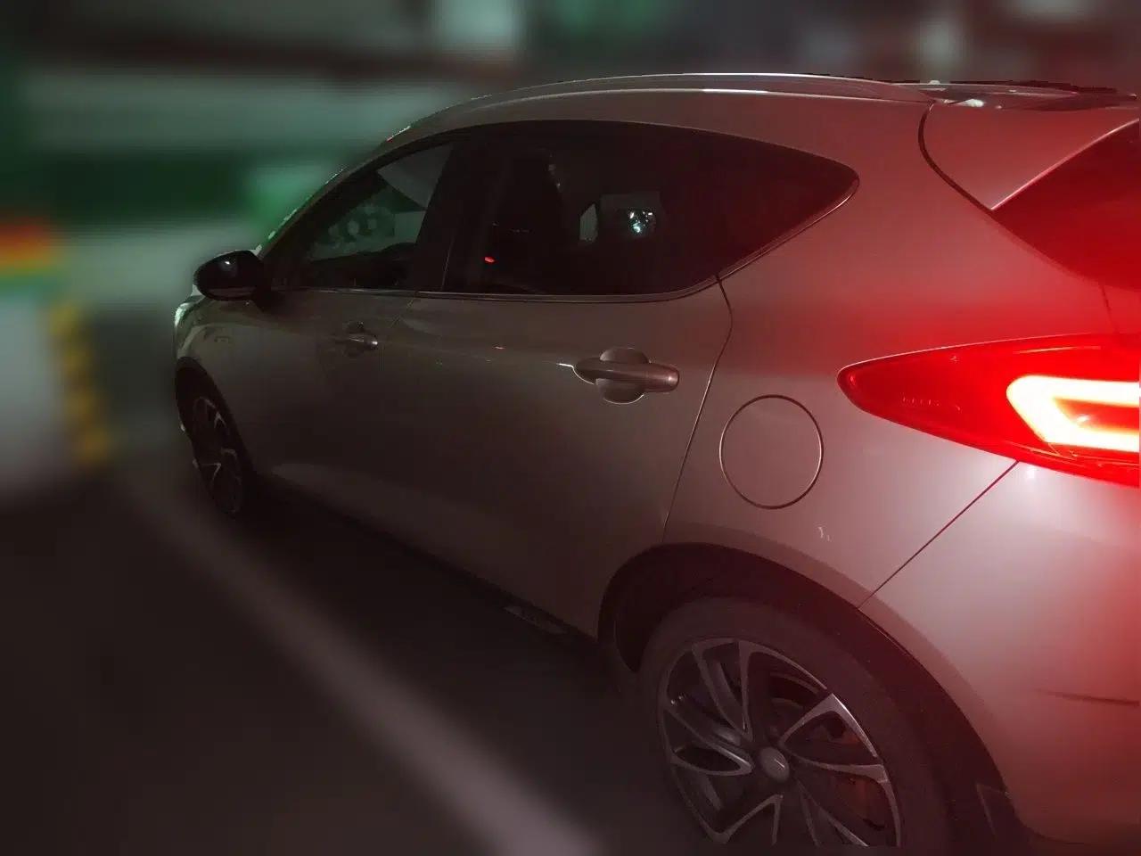 Geely Auto Emgrand GS 2017 Sport Edition 1.3T Automatic Smart Connectivity Model — миниатюра 4
