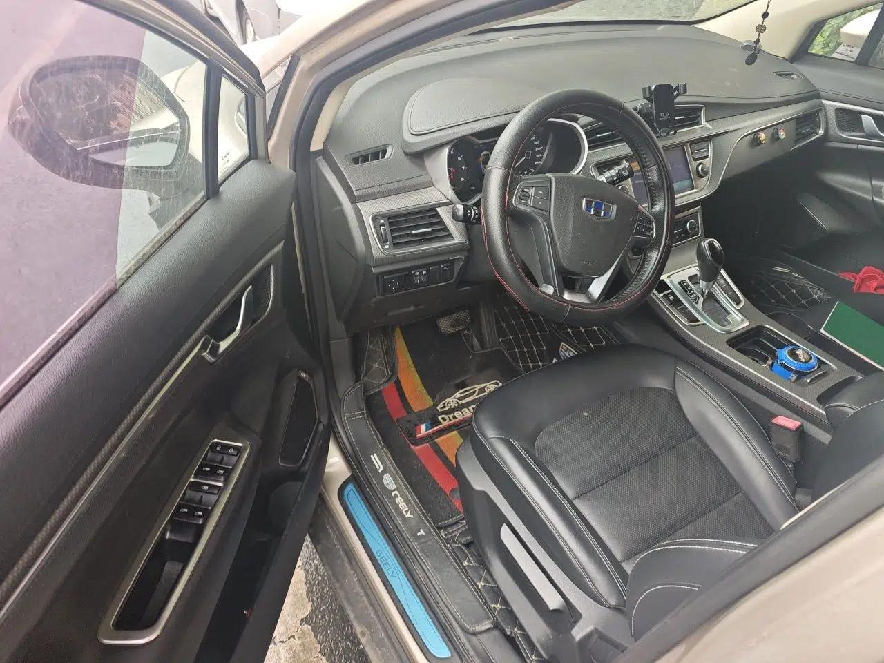Geely Auto Emgrand GS 2017 Elegant Edition 1.3T Automatic Smart Connectivity Model — миниатюра 16