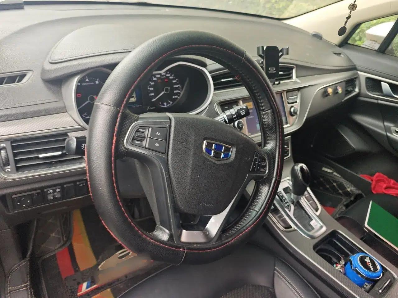 Geely Auto Emgrand GS 2017 Elegant Edition 1.3T Automatic Smart Connectivity Model — миниатюра 10