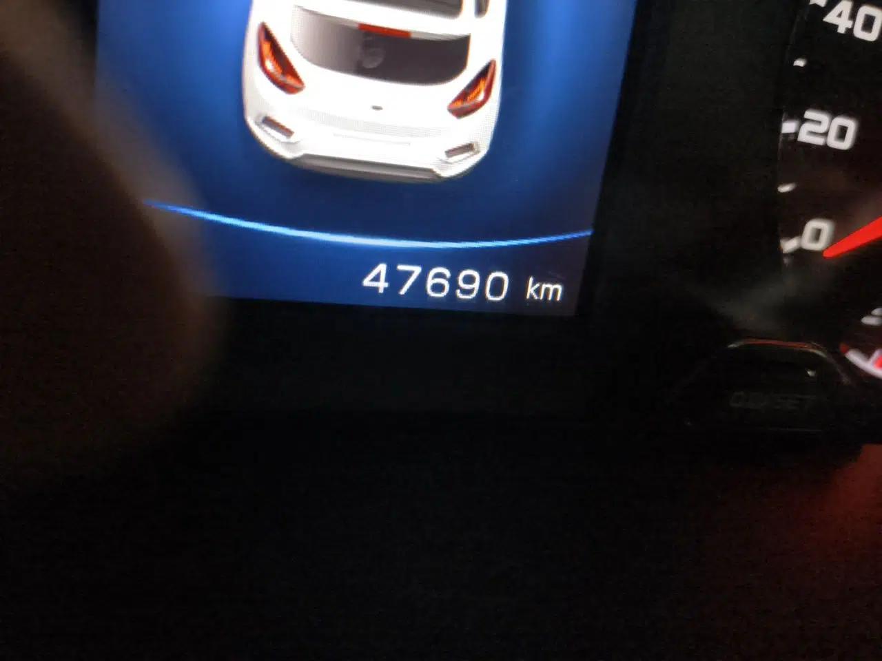 Geely Auto Emgrand GS 2019 1.5TD DCT Active 260T — миниатюра 12