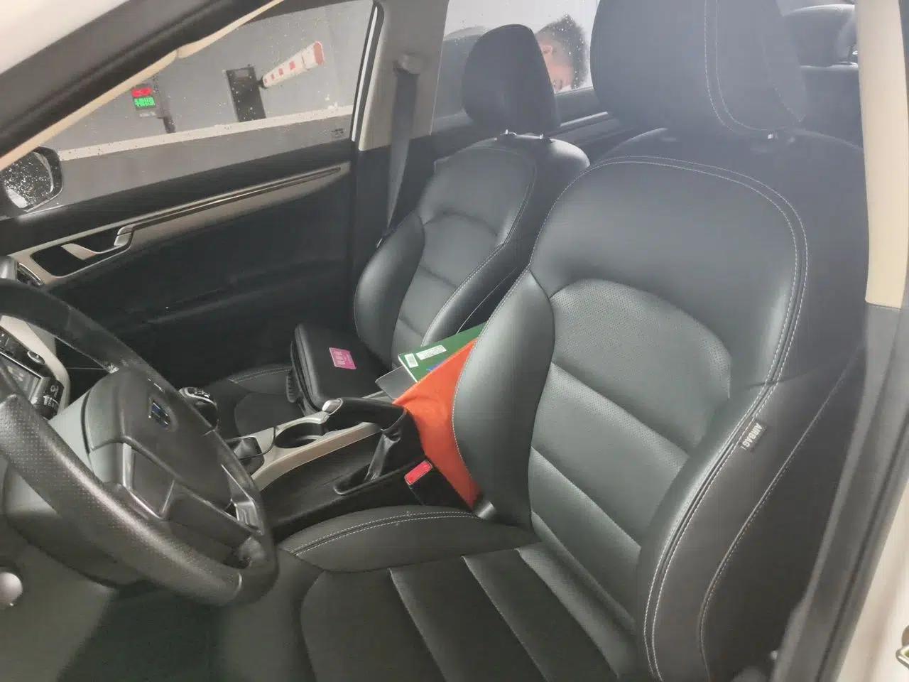 Geely Auto Emgrand GL 2017 1.8L Manual Elite Model — миниатюра 15