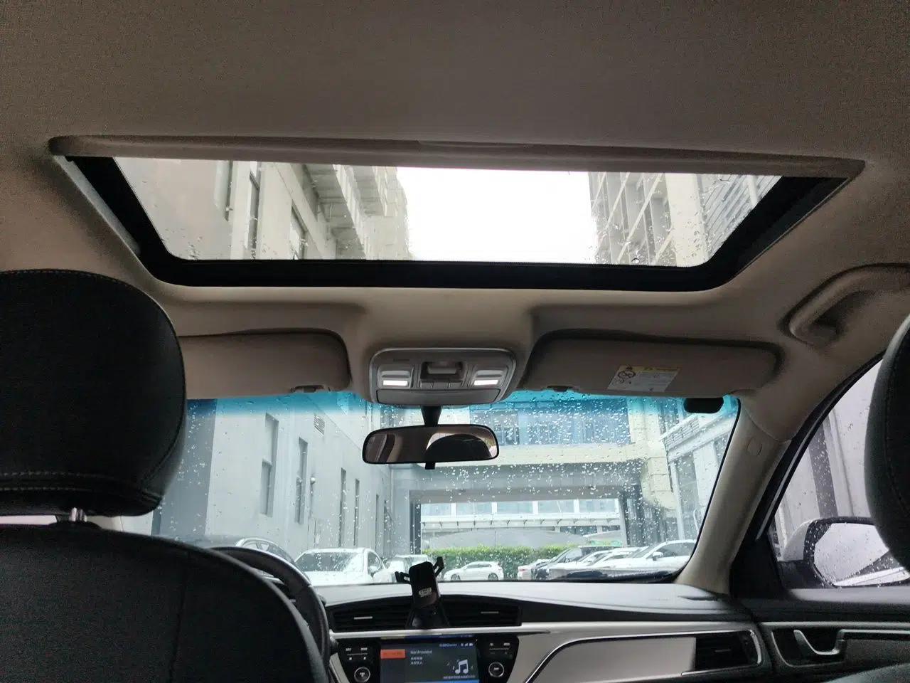 Geely Auto Emgrand GL 2017 1.8L Manual Elite Model — миниатюра 18