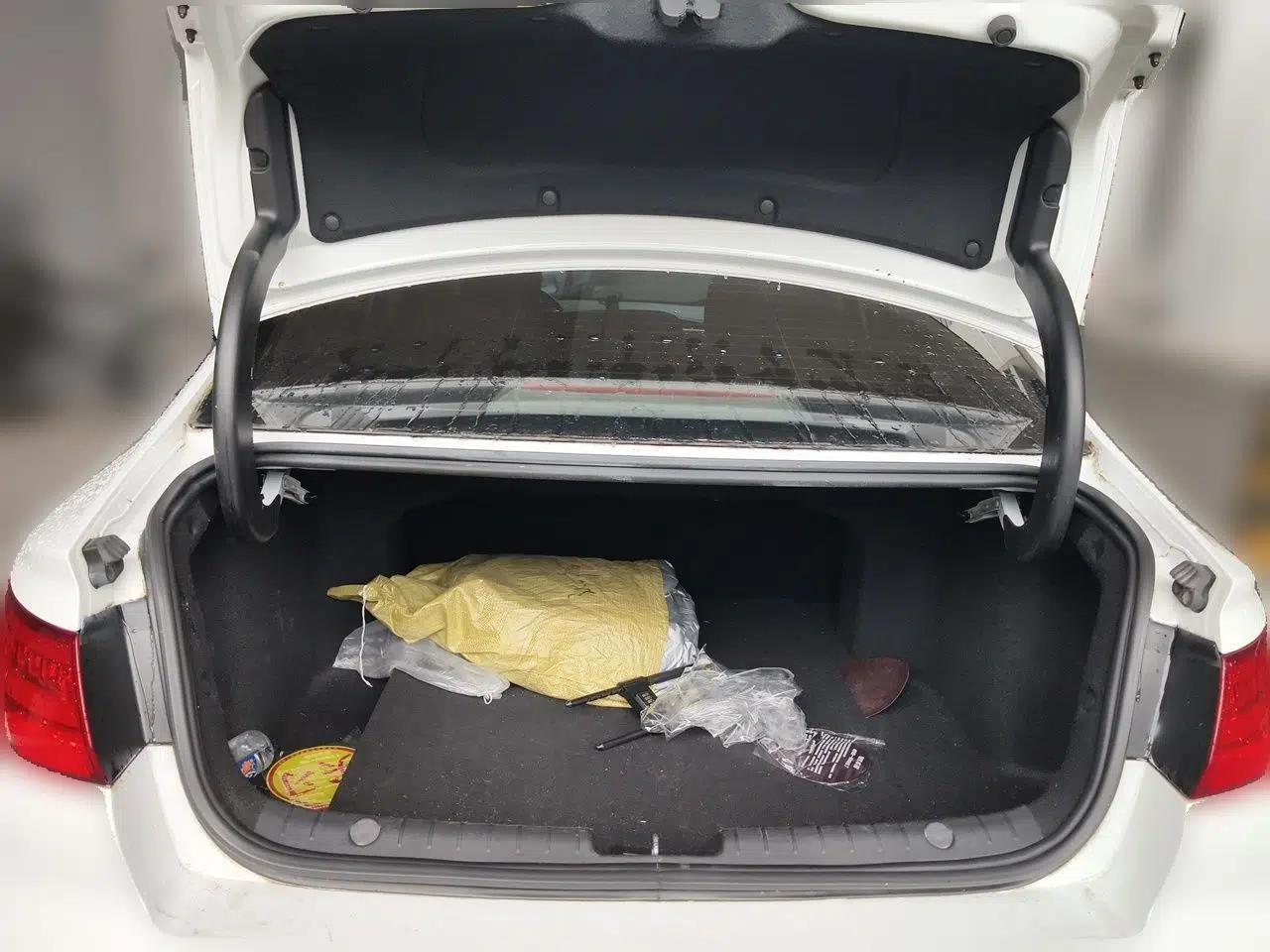 Geely Auto Emgrand GL 2017 1.8L Manual Elite Model — миниатюра 19