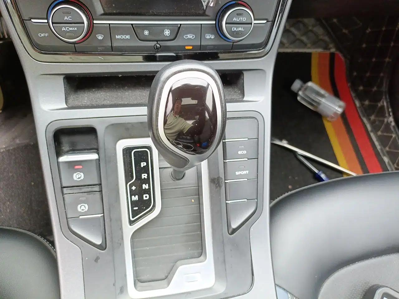 Geely Auto Emgrand GL 2021 UP 1.4T CVT Luxury Edition — миниатюра 11