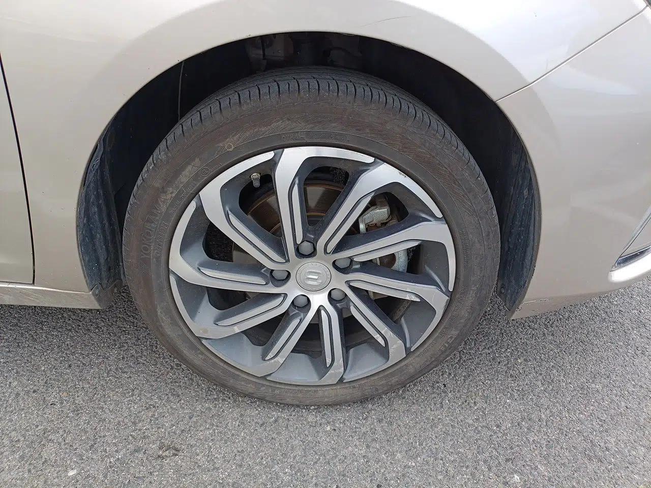 Geely Auto Emgrand GL 2021 UP 1.4T CVT Luxury Edition — миниатюра 5