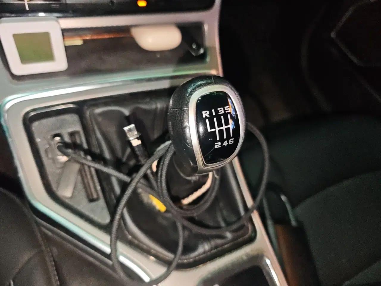 Geely Auto Emgrand GL 2018 1.8L Manual Elite Smart Connectivity Version — миниатюра 14