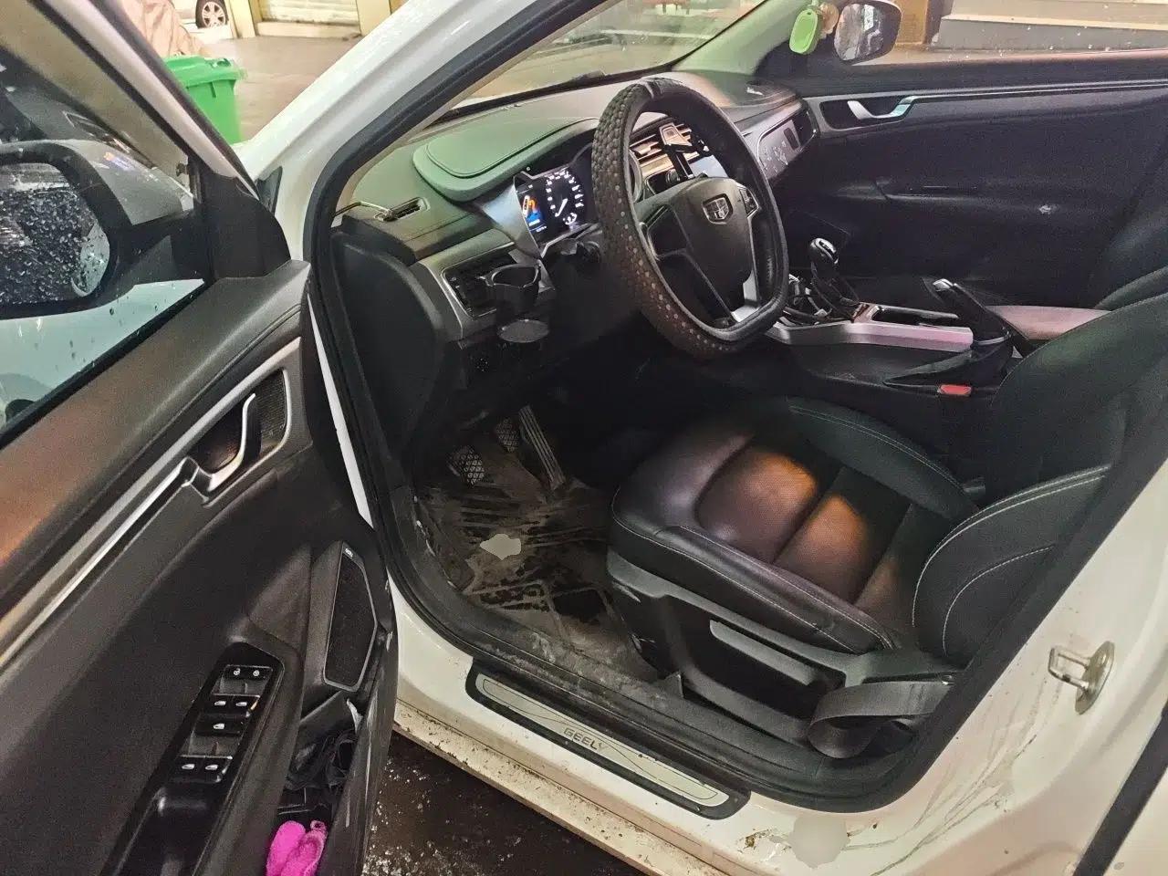 Geely Auto Emgrand GL 2018 1.8L Manual Elite Smart Connectivity Version — миниатюра 16