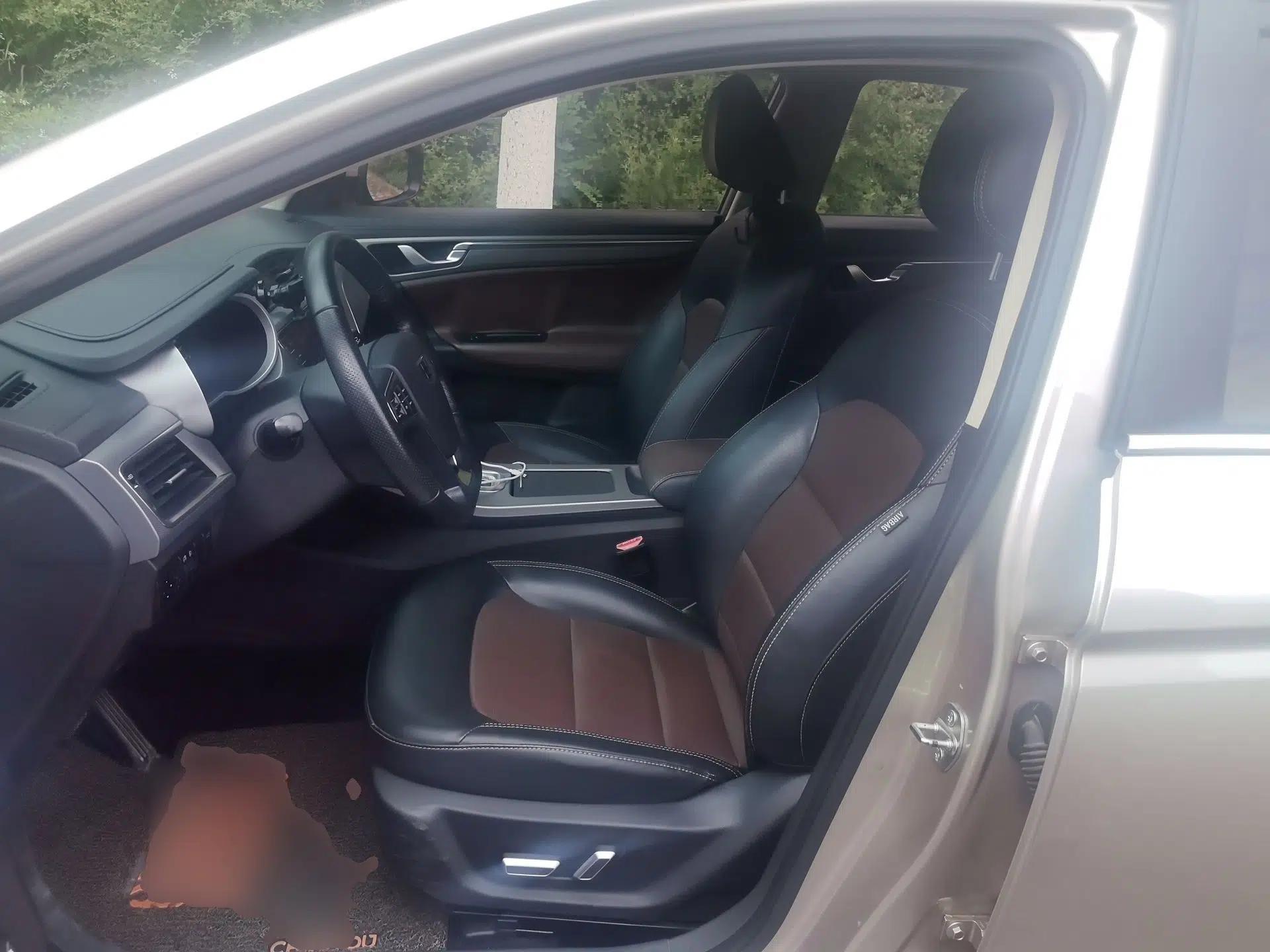 Geely Auto Emgrand GL 2018 1.4T DCT Prestige Smart Connectivity Version — миниатюра 15