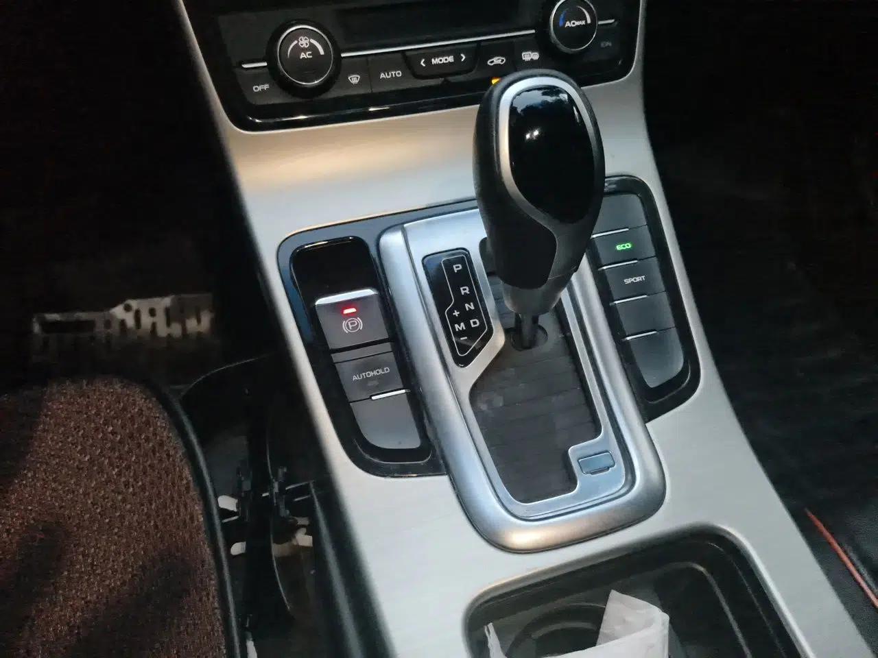 Geely Auto Emgrand GL 2017 1.3T DCT Elite Model — миниатюра 14