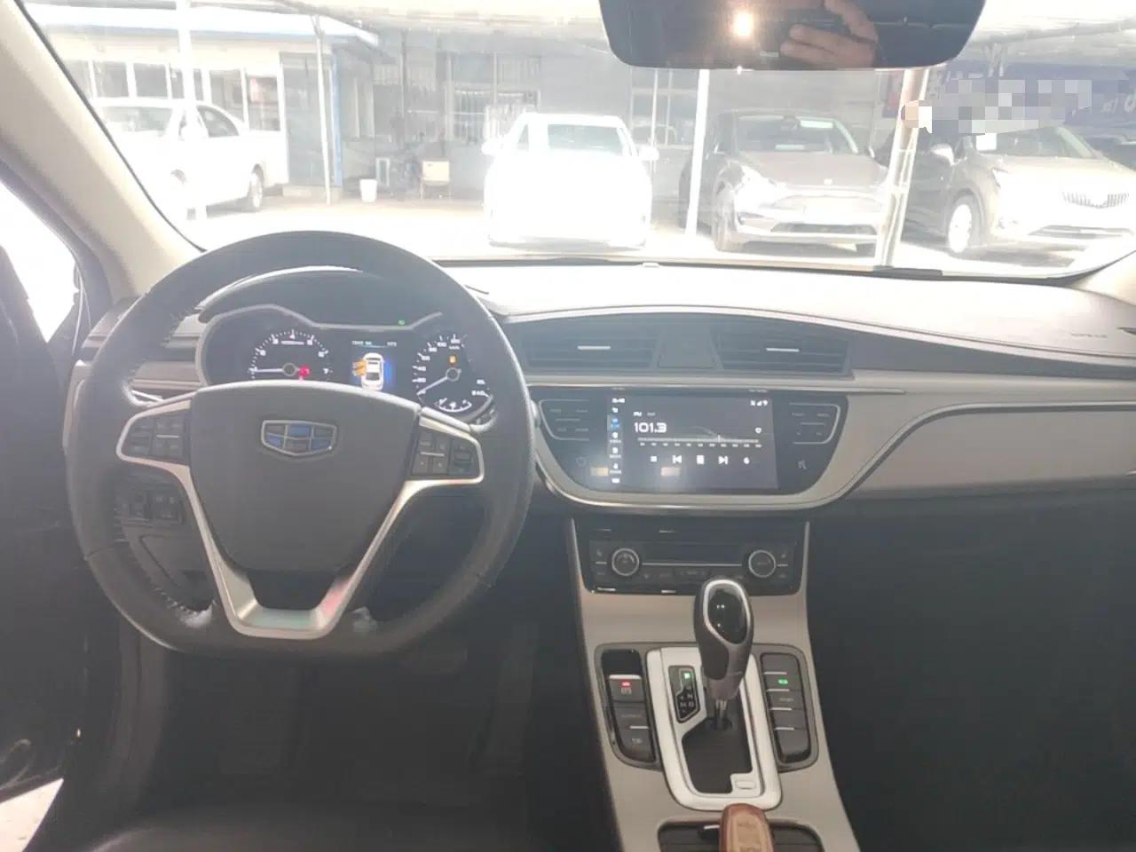 Geely Auto Emgrand GL 2018 1.4T DCT Prestige Smart Connectivity Version — миниатюра 12