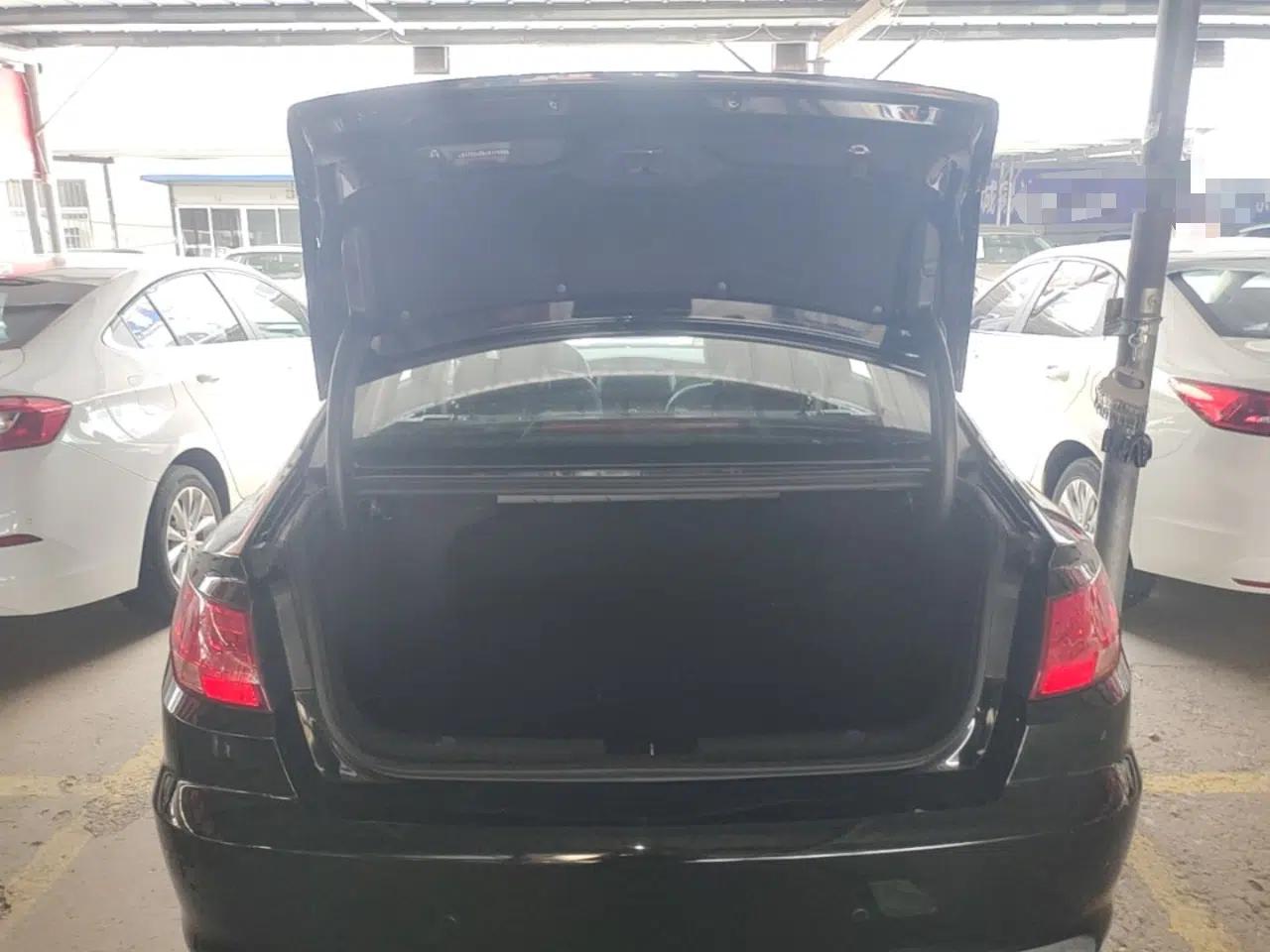 Geely Auto Emgrand GL 2018 1.4T DCT Prestige Smart Connectivity Version — миниатюра 22