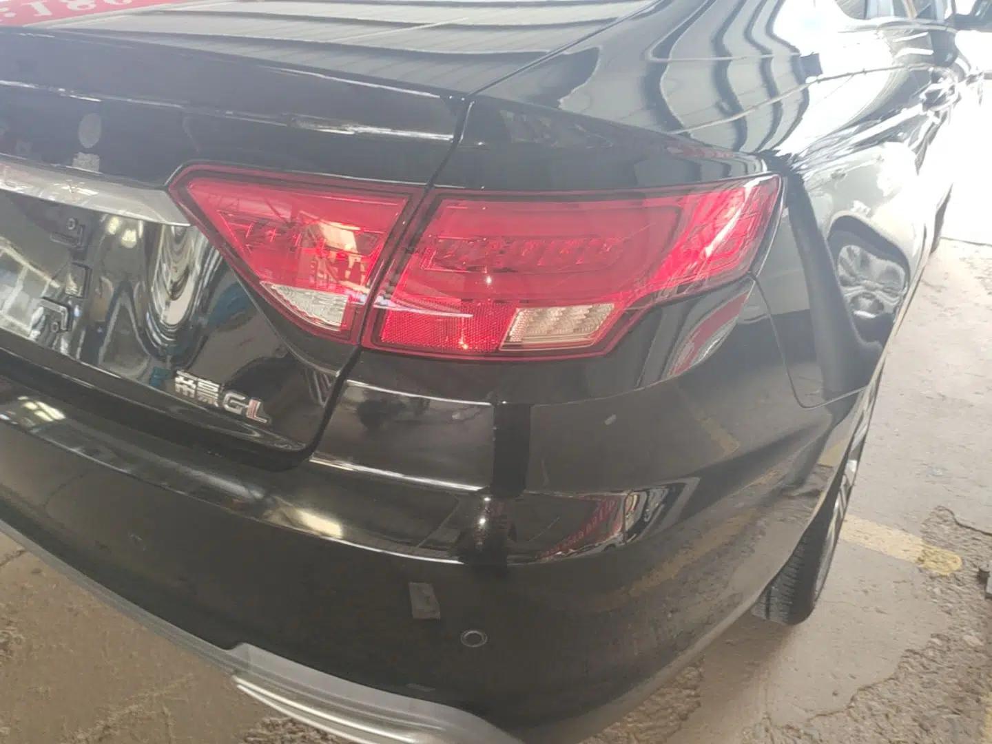 Geely Auto Emgrand GL 2018 1.4T DCT Prestige Smart Connectivity Version — миниатюра 9
