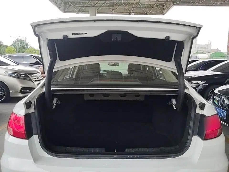 Geely Auto Emgrand GL 2019 1.4T CVT Elite Smart Edition — миниатюра 27