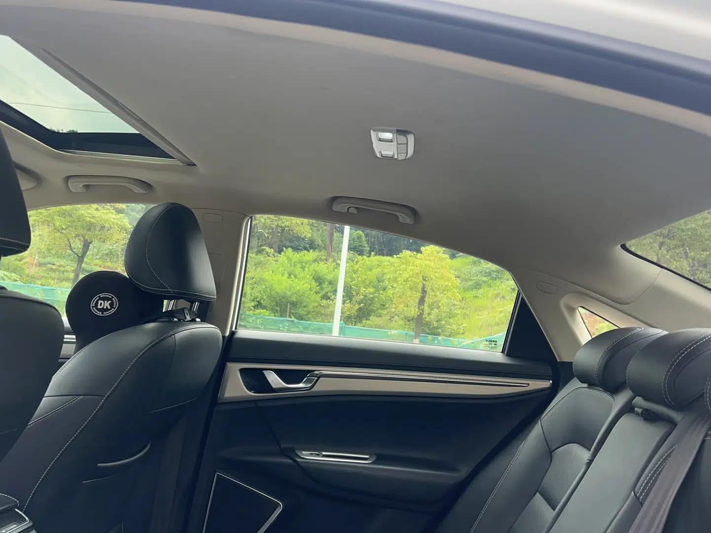 Geely Auto Emgrand GL 2017 1.3T DCT Elite Model — миниатюра 21