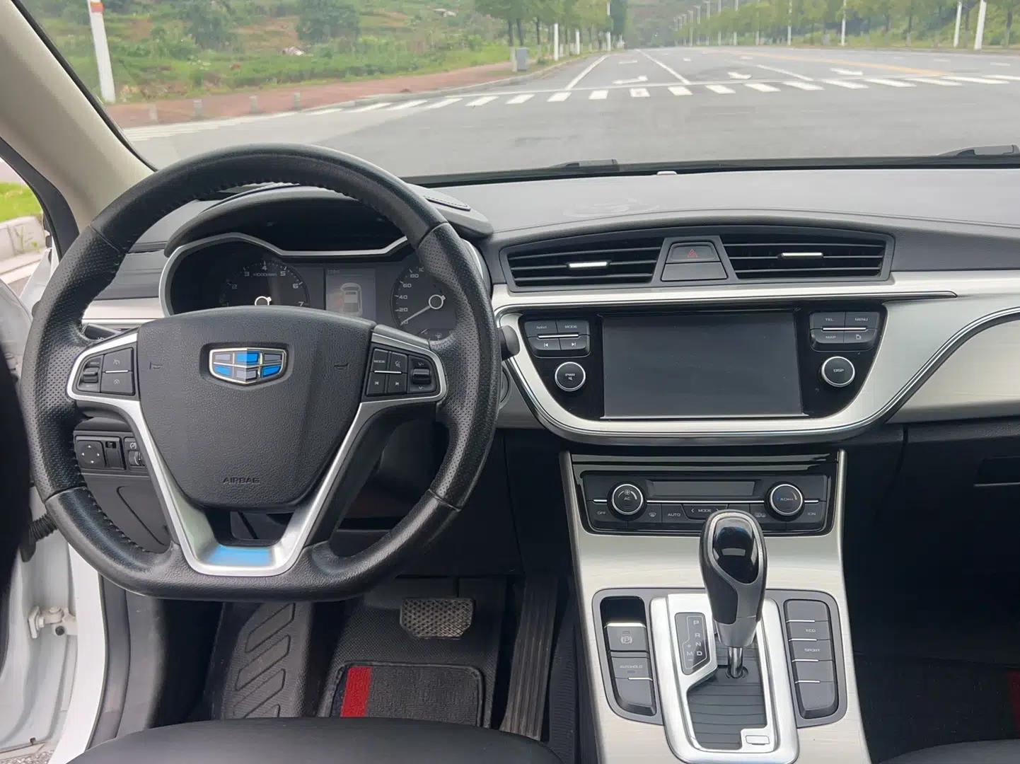 Geely Auto Emgrand GL 2017 1.3T DCT Elite Model — миниатюра 23