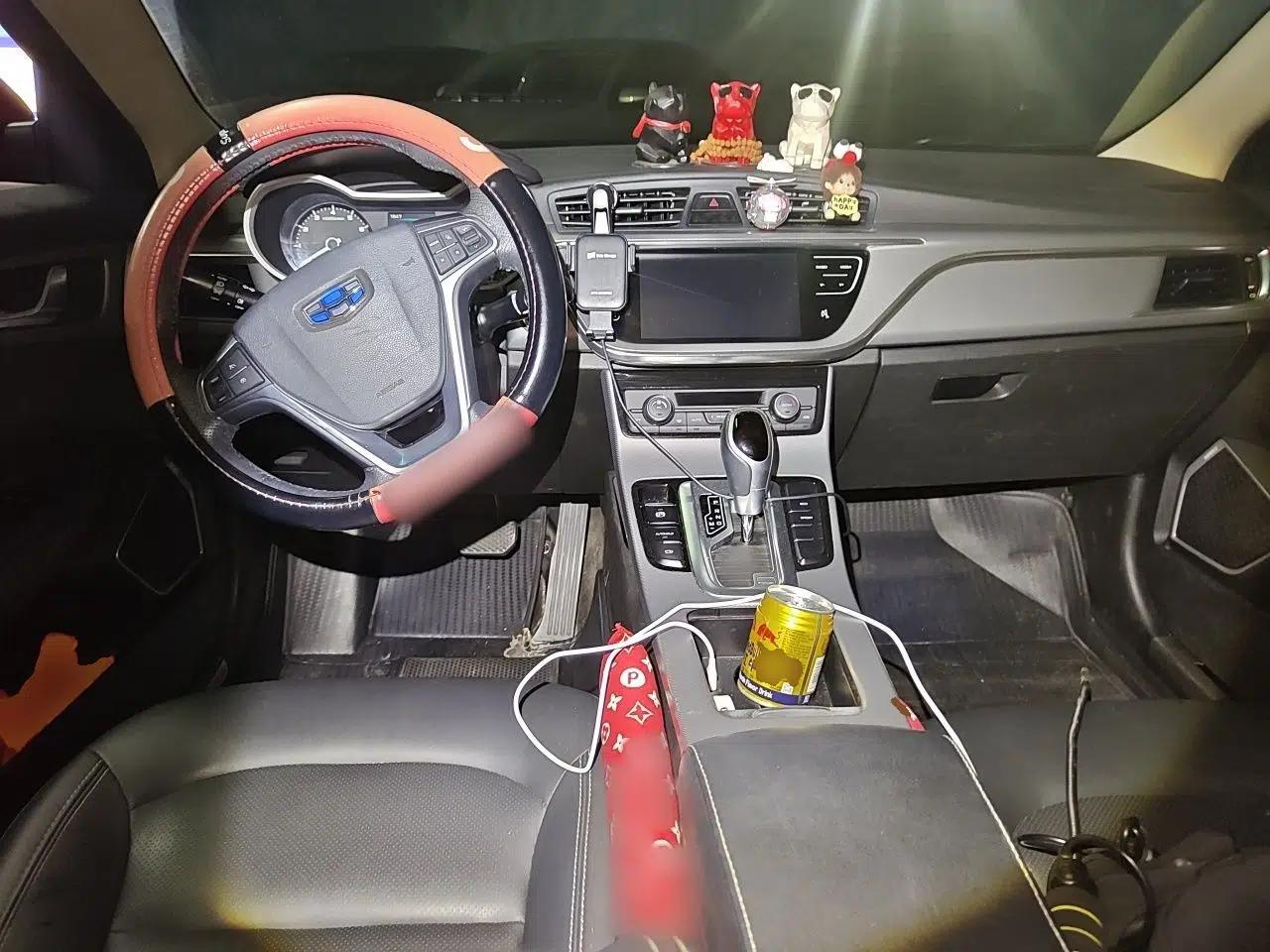 Geely Auto Emgrand GL 2017 1.8L DCT Elite Model — миниатюра 9