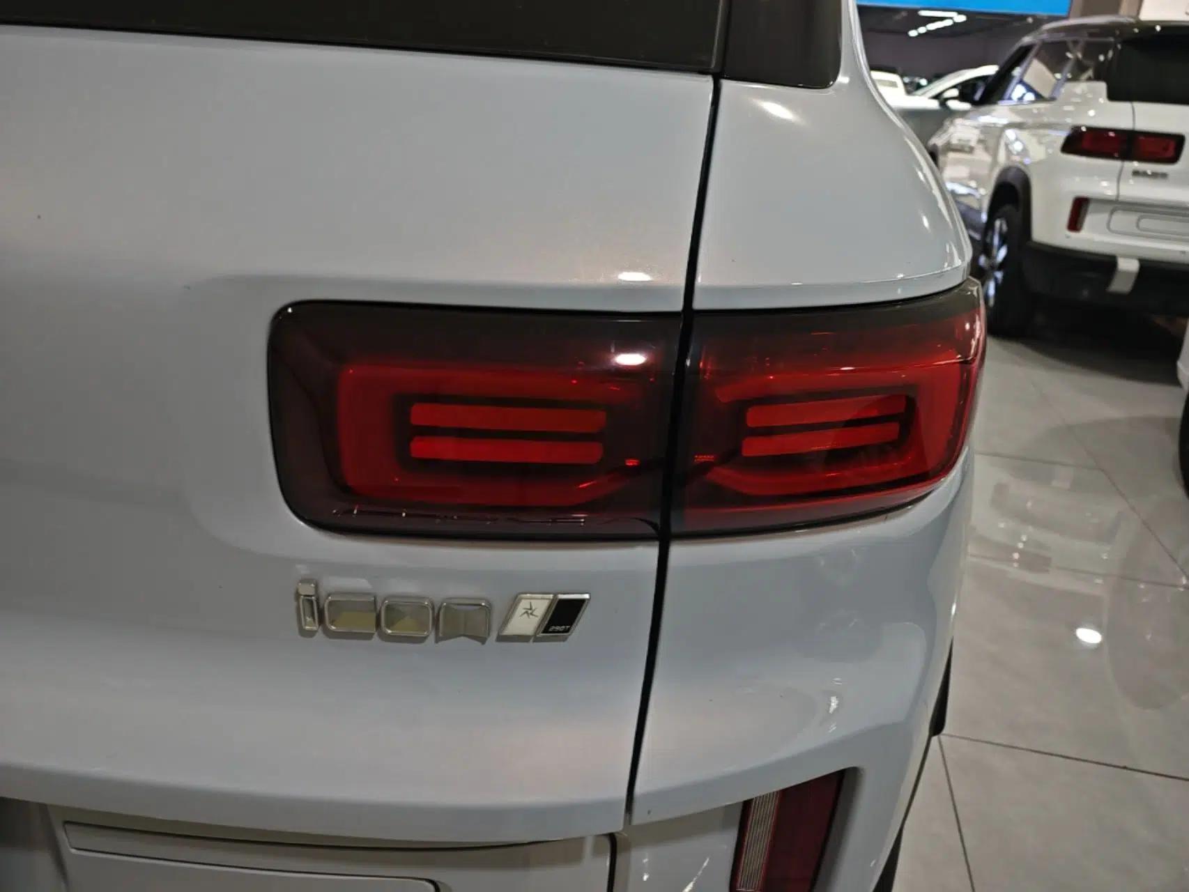 Geely Auto icon 2023 1.5TD Star Player — миниатюра 9