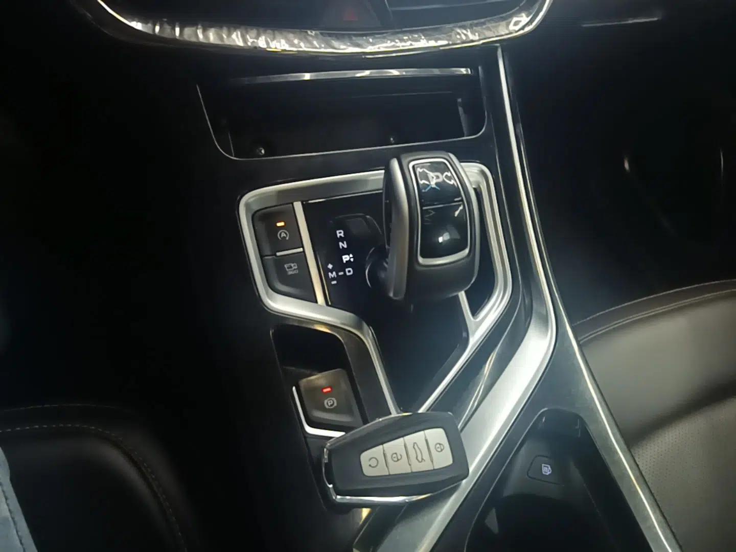 Geely Auto Jiajie 2019 1.5TD MHEV DCT Deluxe Edition — миниатюра 16