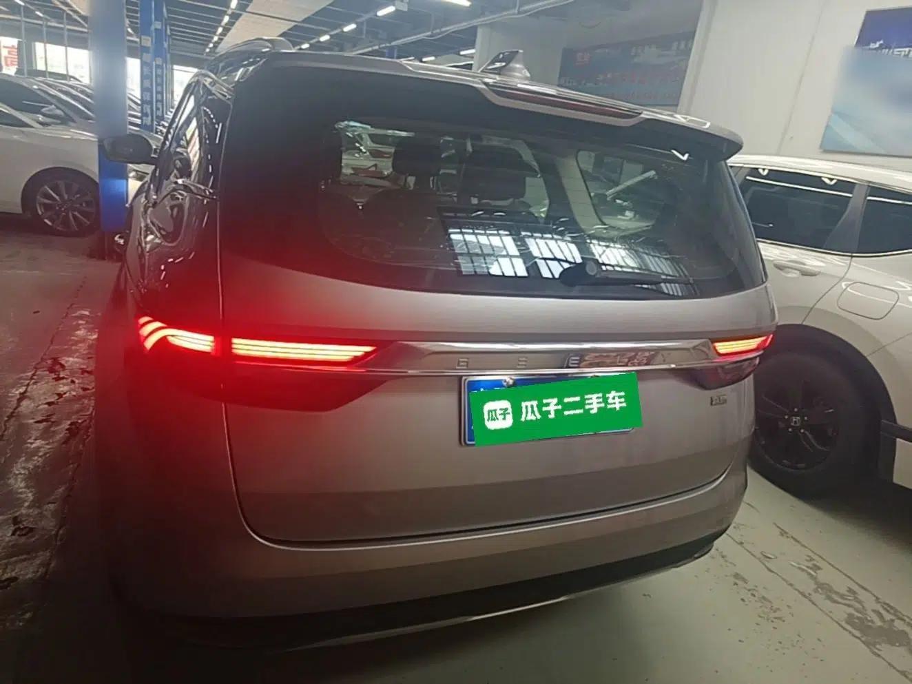 Geely Auto Jiajie 2019 1.5TD MHEV DCT Deluxe Edition — миниатюра 4