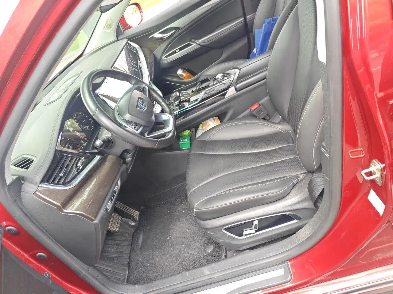 Geely Auto Emgrand GT 2018 1.5T MHEV Yaoxiang Edition — миниатюра 15