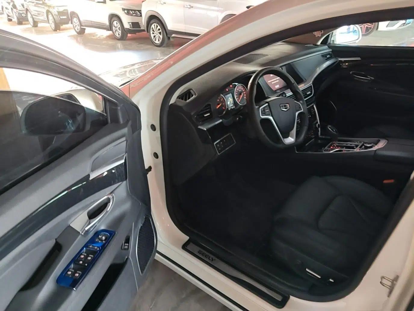 Geely Auto Emgrand GT 2016 1.8T Zunya Model — миниатюра 24