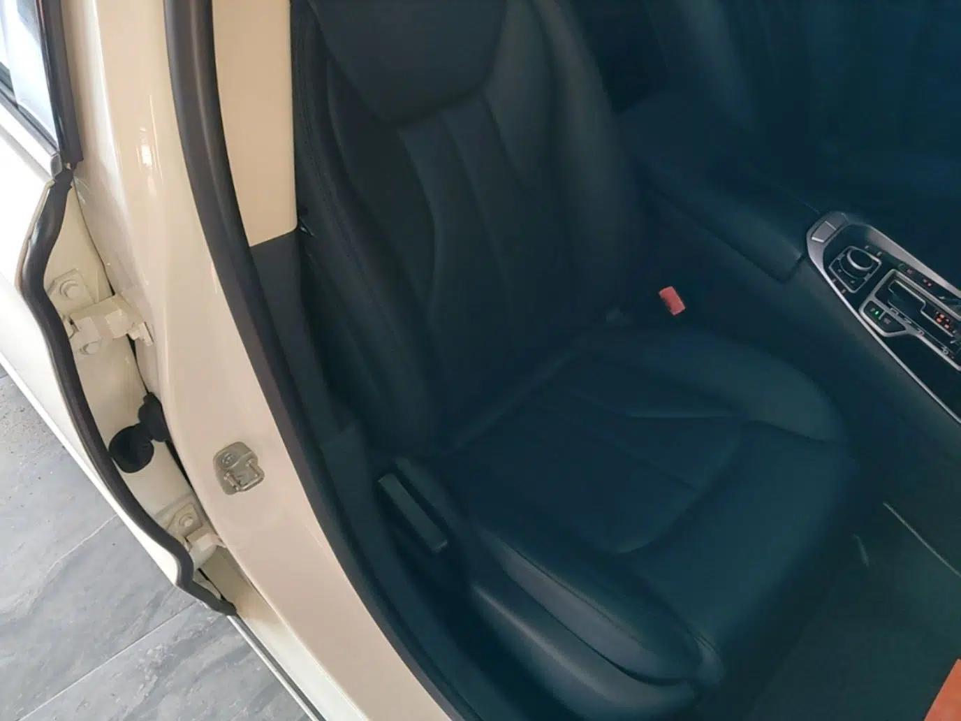 Geely Auto Emgrand GT 2016 1.8T Zunya Model — миниатюра 25