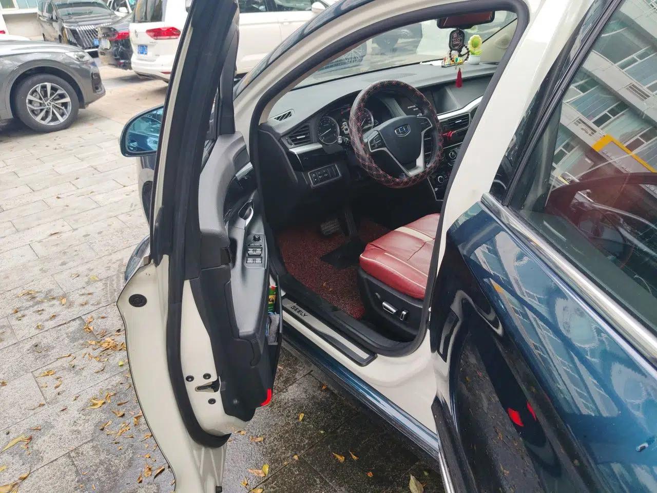 Geely Auto Emgrand GT 2015 2.4L Comfort Model — миниатюра 16