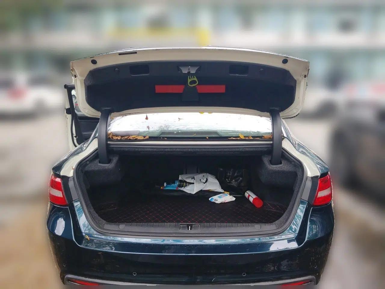 Geely Auto Emgrand GT 2015 2.4L Comfort Model — миниатюра 19