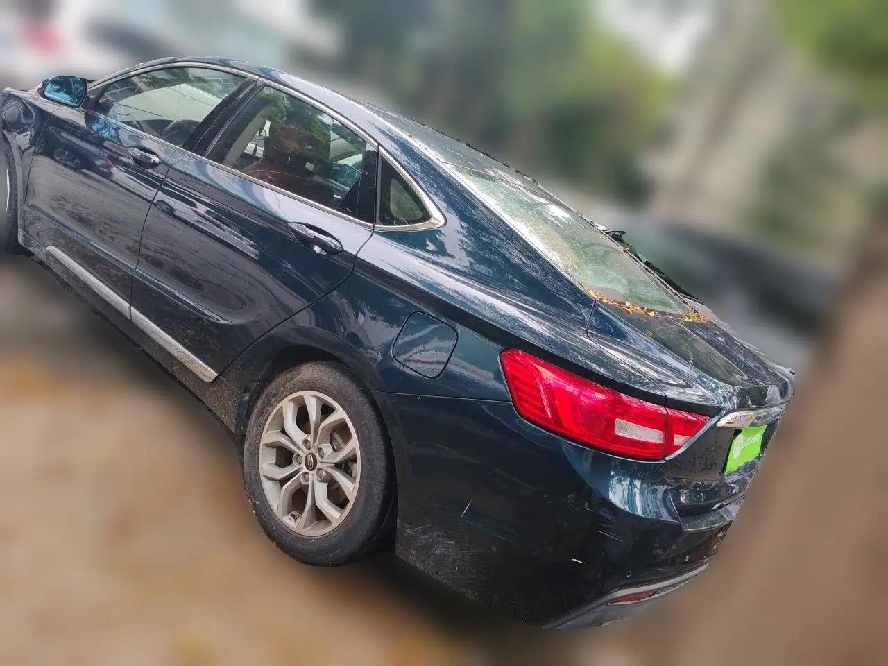 Geely Auto Emgrand GT 2015 2.4L Comfort Model — миниатюра 4