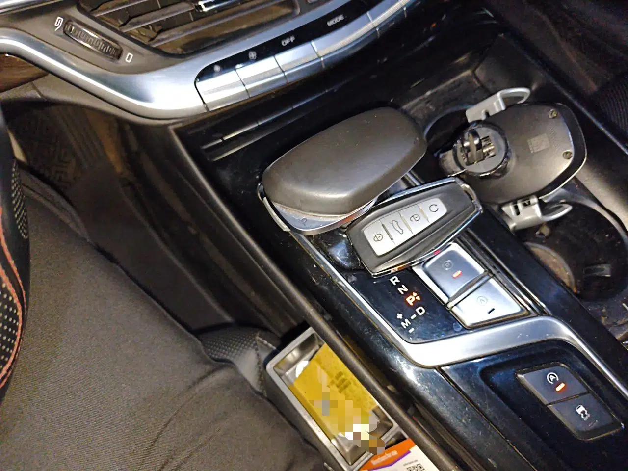 Geely Auto Emgrand GT 2020 1.5T MHEV Yaoxiang Edition — миниатюра 14