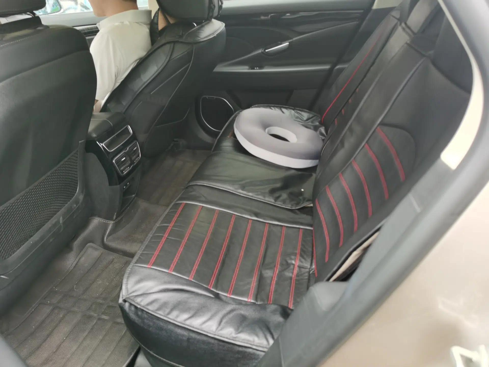 Geely Auto Emgrand GT 2016 2.4L Zunya Model — миниатюра 17