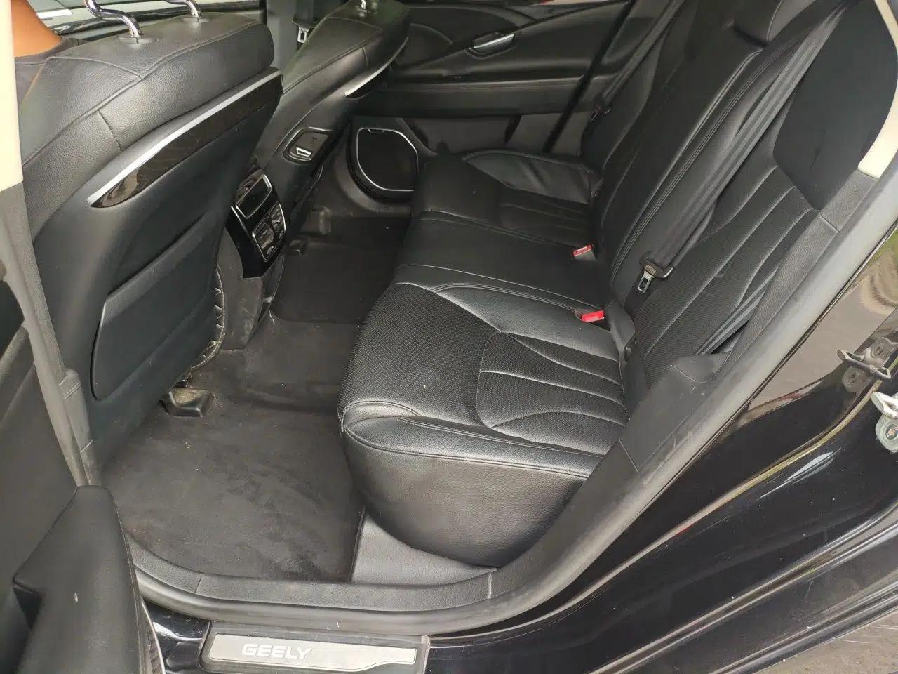 Geely Auto Emgrand GT 2015 1.8T Premium Model — миниатюра 17