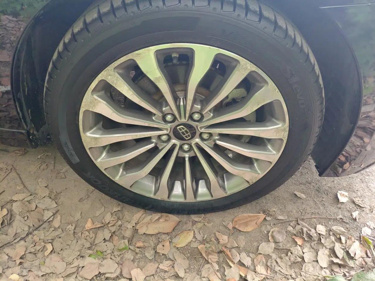 Geely Auto Emgrand GT 2015 1.8T Premium Model — миниатюра 8