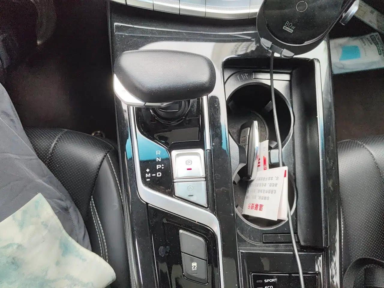 Geely Auto Emgrand GT 2021 1.8T Flagship Edition+ — миниатюра 14