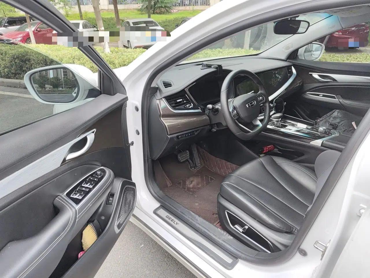 Geely Auto Emgrand GT 2021 1.8T Flagship Edition+ — миниатюра 16
