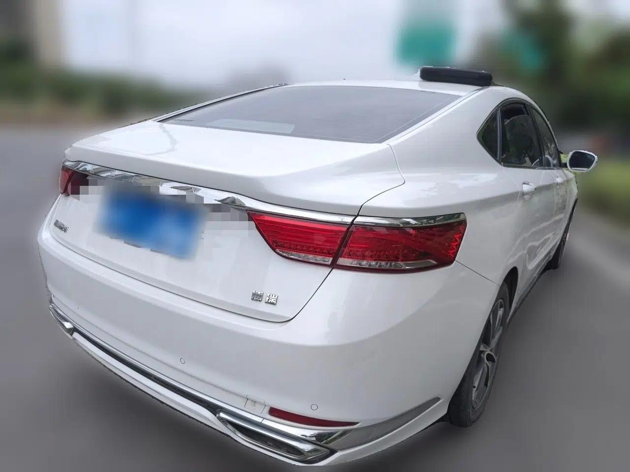 Geely Auto Emgrand GT 2021 1.8T Flagship Edition+ — миниатюра 6
