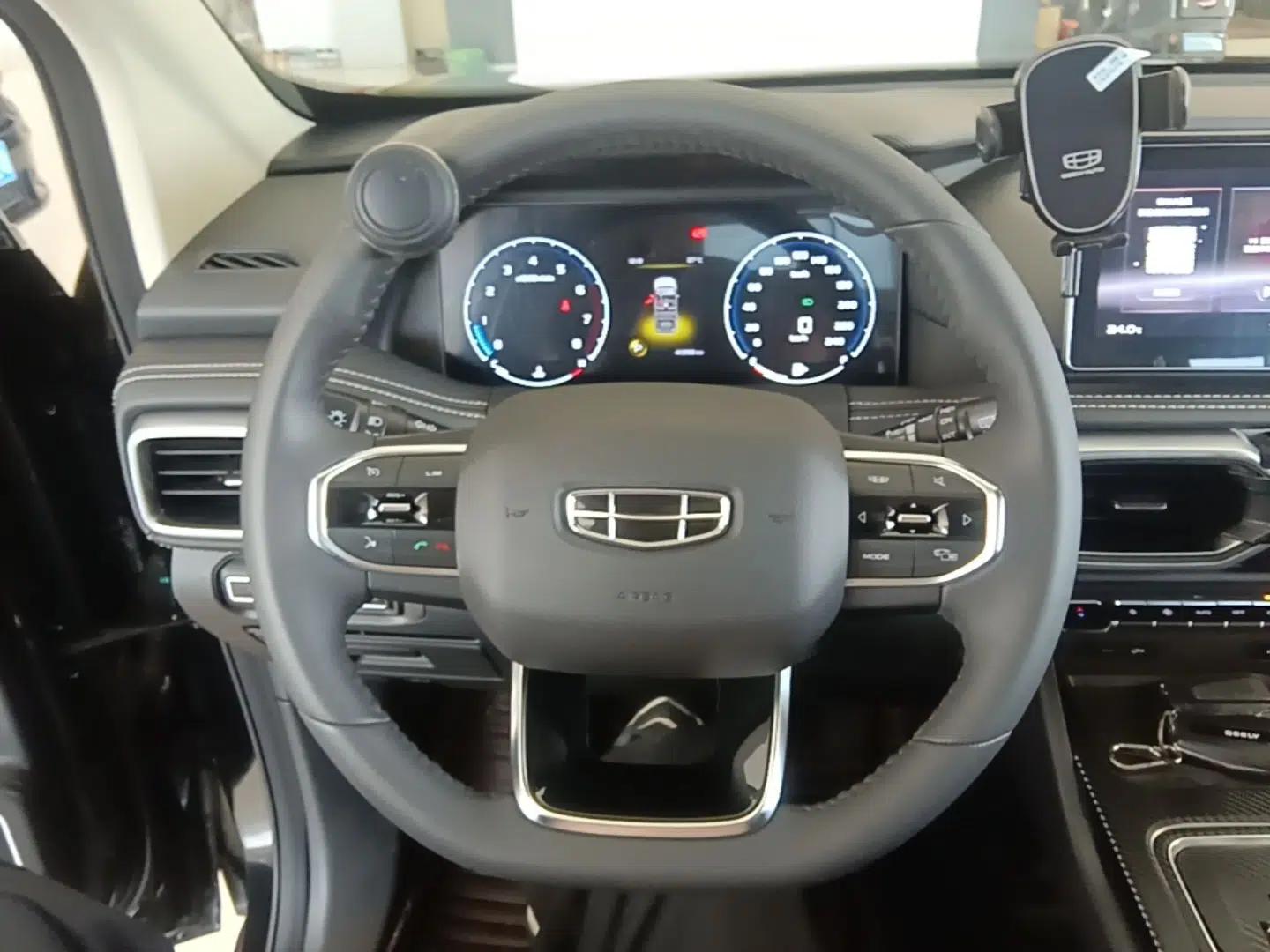 Geely Auto Haoyue 2020 1.8TD DCT Luxury 7-Seater — миниатюра 13